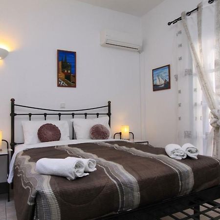 Sea Side Beach Hotel Камари Экстерьер фото